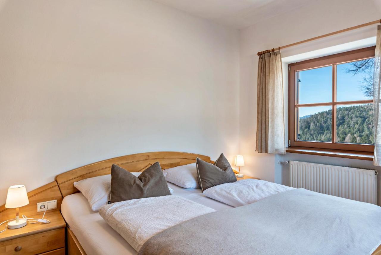 Alpin Farm Linde - Oberweidacherhof Collalbo Εξωτερικό φωτογραφία